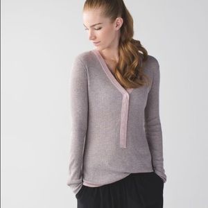 Lululemon Find Your Mantra Henley